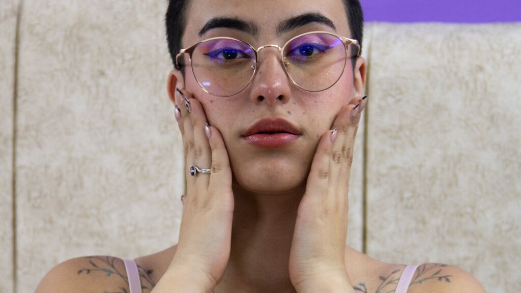 MiaNaranjo