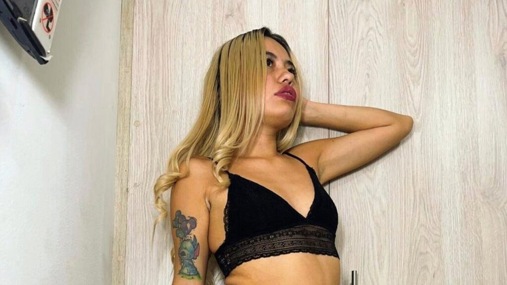CamilaCopperX