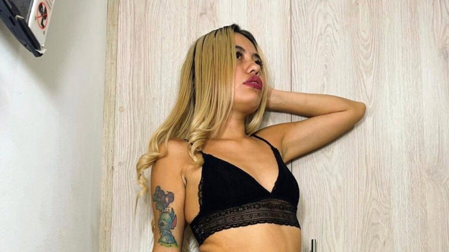 CamilaCopperX