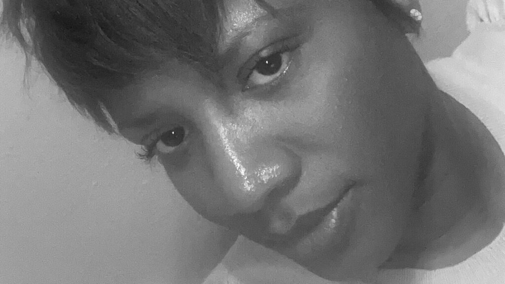 Lolaredstarr