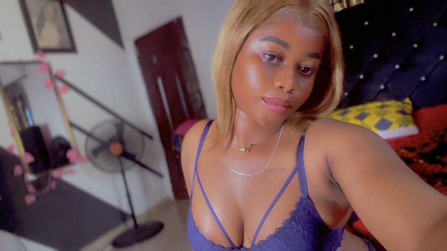 KiaraEssin