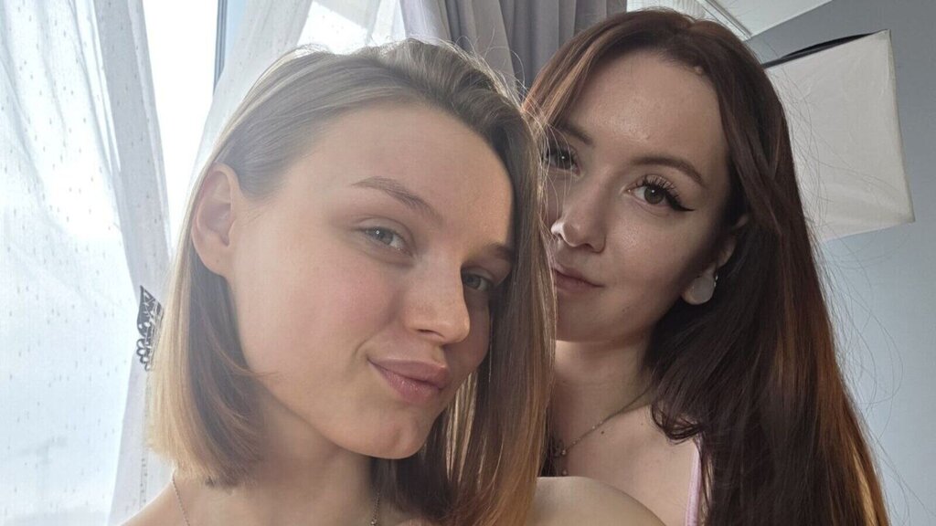 LoraAndKathrine